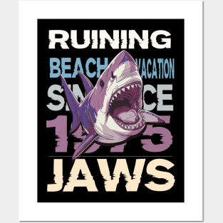 GREAT WHITE SHARK，JAWS BITE T-SHIRT 03 Posters and Art